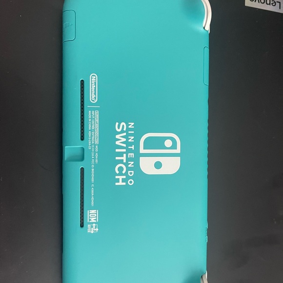 Nintendo Switch Lite with 2 games - Picture 2 of 3